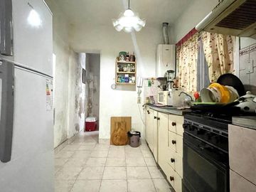 Departamento Tipo Casa en venta en Wilde Centro