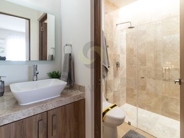 Casa en Juriquilla San Isidro con Amenidades premium J1
