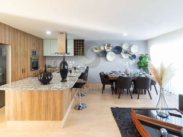 Casa en Juriquilla San Isidro con Amenidades premium J1