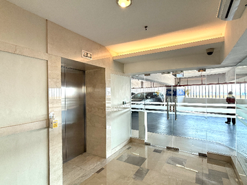 The Peak Apartemen Tunjungan