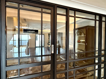 The Peak Apartemen Tunjungan