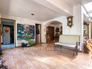 Casa estilo Neoclásico, Ricardo Lyon, Providencia