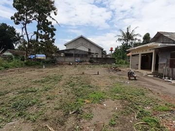 Rumah modern siap bangun di perumahan dekat kampus UII