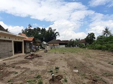 Rumah modern siap bangun di perumahan dekat kampus UII