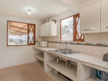 casa en venta en vereda yerbabuena. Cod V14116