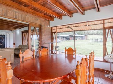 casa en venta en vereda yerbabuena. Cod V14116