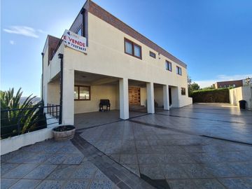 VILLA  ALEMANA / GRAN CASA 7D 6B 3E