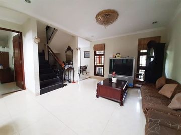 Rumah Bintaro Sektor 5 Posisi Hook Strategis Siap Huni
