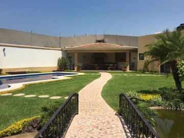Casa en Condominio en Centro Jiutepec, Jiutepec, Morelos CAEN-195-Cd*