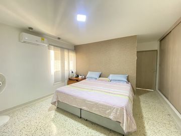 apartamento en venta en villa santos. Cod V94990