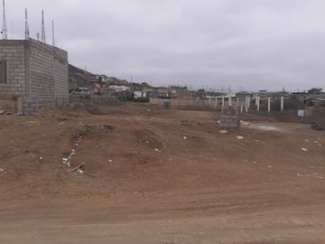 Se Vende Casa Cerca del Mar en Ballenita