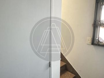 PH Casa de 5 ambientes con terraza a la venta - Mataderos APTO CRÉDITO