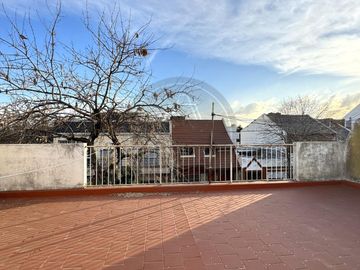 PH Casa de 5 ambientes con terraza a la venta - Mataderos APTO CRÉDITO