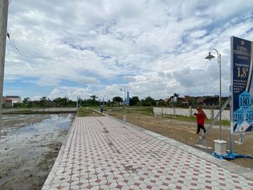 Jual Rumah Minimalis Dalam Perumahan Depan Jalan Kabupaten