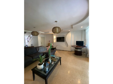 VENDO AMPLIA CASA RESIDENCIAL O COMERCIAL EN CLUB X BETANIA