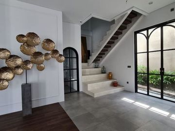 Rumah mewah gaya mediteranian di Tegal cupek, Umalas Bali (Freehold, IMB)