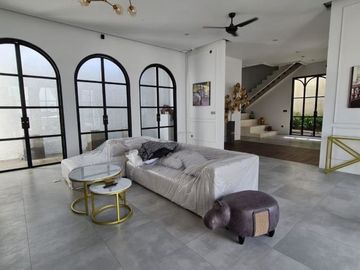 Rumah mewah gaya mediteranian di Tegal cupek, Umalas Bali (Freehold, IMB)