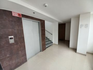 apartamento en venta en conjunto residencial portobello  piso 8. Cod V13281