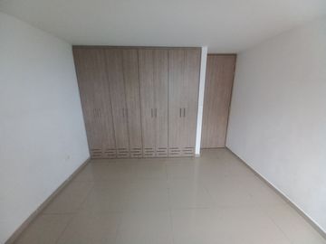 apartamento en venta en conjunto residencial portobello  piso 8. Cod V13281