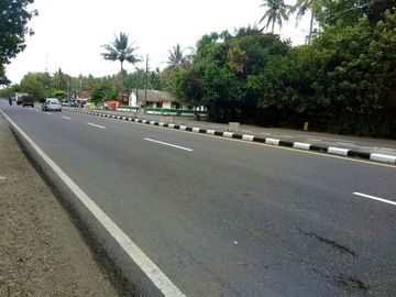 100 Jt-an Timur Bandara YIA, Tanah Perumahan