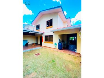 Venta de casa en Senderos de Bambu, Nuevo Arraijan