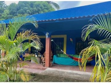 VENTA DE CASA EN CHAME LAS LAJAS
