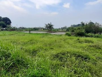 Tanah Murah Lokasi Strategis di pinggir Jl. Raya Tapos, Depok