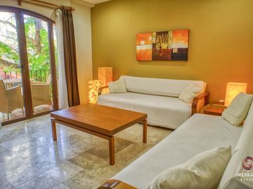 Departamento con rooftop privado, tipo duplex, a 190 metros de la playa.