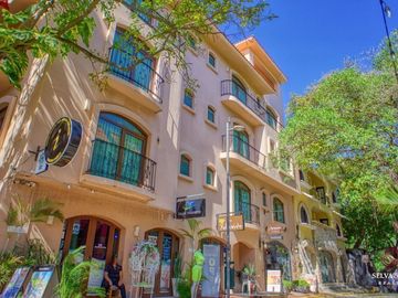 Departamento con rooftop privado, tipo duplex, a 190 metros de la playa.