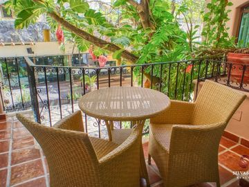 Departamento con rooftop privado, tipo duplex, a 190 metros de la playa.