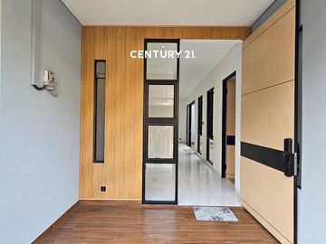 Rumah Cantik 2 Lantai Di Sektor 3 Bintaro Gb 17038