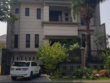 Rumah Mewah Rafles Garden Citraland