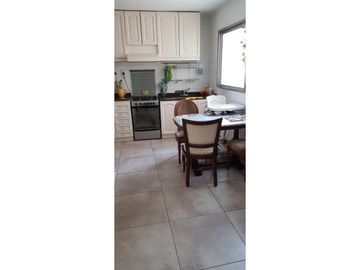 VENTA 4 AMBIENTES CON DEP ,BALCON .AV PUEYRREDON 400