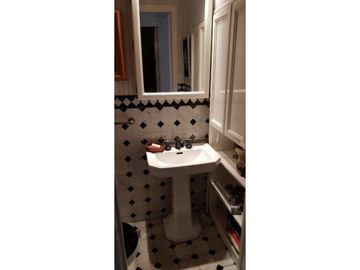 VENTA 4 AMBIENTES CON DEP ,BALCON .AV PUEYRREDON 400