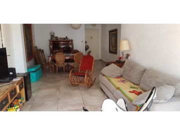VENTA 4 AMBIENTES CON DEP ,BALCON .AV PUEYRREDON 400