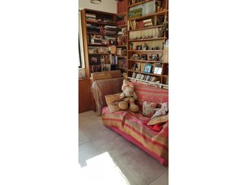 VENTA 4 AMBIENTES CON DEP ,BALCON .AV PUEYRREDON 400