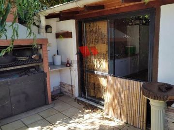Triplex en venta en Bernal Centro