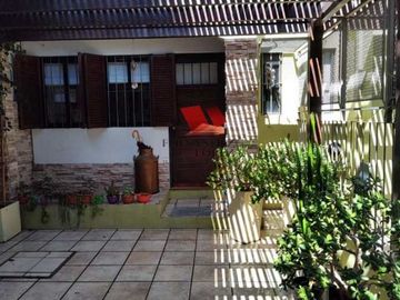 Triplex en venta en Bernal Centro
