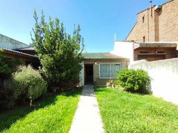 Casa en venta en Moron Sur