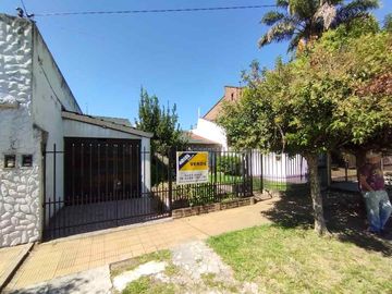 Casa en venta en Moron Sur