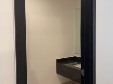 2 bedroom condo unit for sale at East Gallery Place, BGC, Taguig