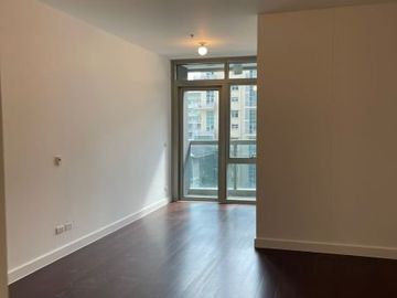 2 bedroom condo unit for sale at East Gallery Place, BGC, Taguig