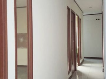 RUKO / KANTOR STRATEGIS - RUKAN GANDENG PERMATA SENAYAN T/B. 150/530