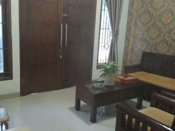 Rumah di Bukit Pamulang Indah Tangsel 2 Lantai Tanah Luas