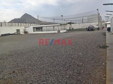🌟 ¡Oportunidad Única para Inversionistas y Desarrolladores! 🌟

Descubre una joya de terreno en el corazón de La Esperanza, Trujillo. Presentamos un
