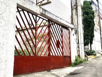 SE VENDE CASA CON 3 DEPARTAMENTOS INDEPENDIENTES, MAGDALENA CONTRERAS
