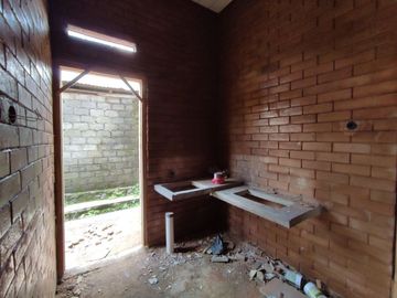 RUMAH ETNIK DI DEKAT TOL JOGJA KAWASAN STRATEGIS DAN BERKEMBANG HANYA 200JT
