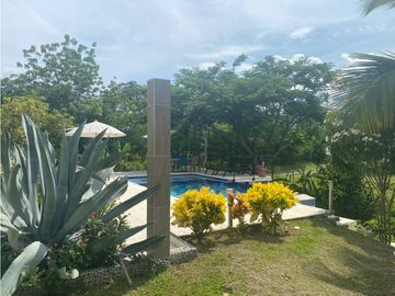 Venta Finca en Santafe de Antioquia, 1.767 mts, Unidad Cerrada