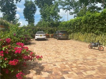 Venta Finca en Santafe de Antioquia, 1.767 mts, Unidad Cerrada