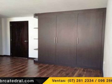 Casa de venta en Miraflores - Sinincay – código:15916